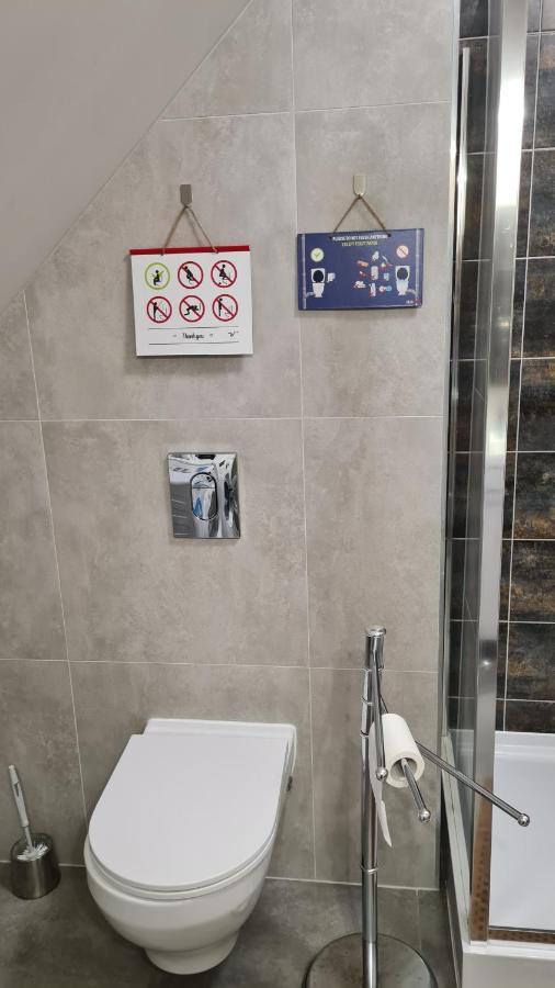 W20 Hostel Goledzinow Dış mekan fotoğraf