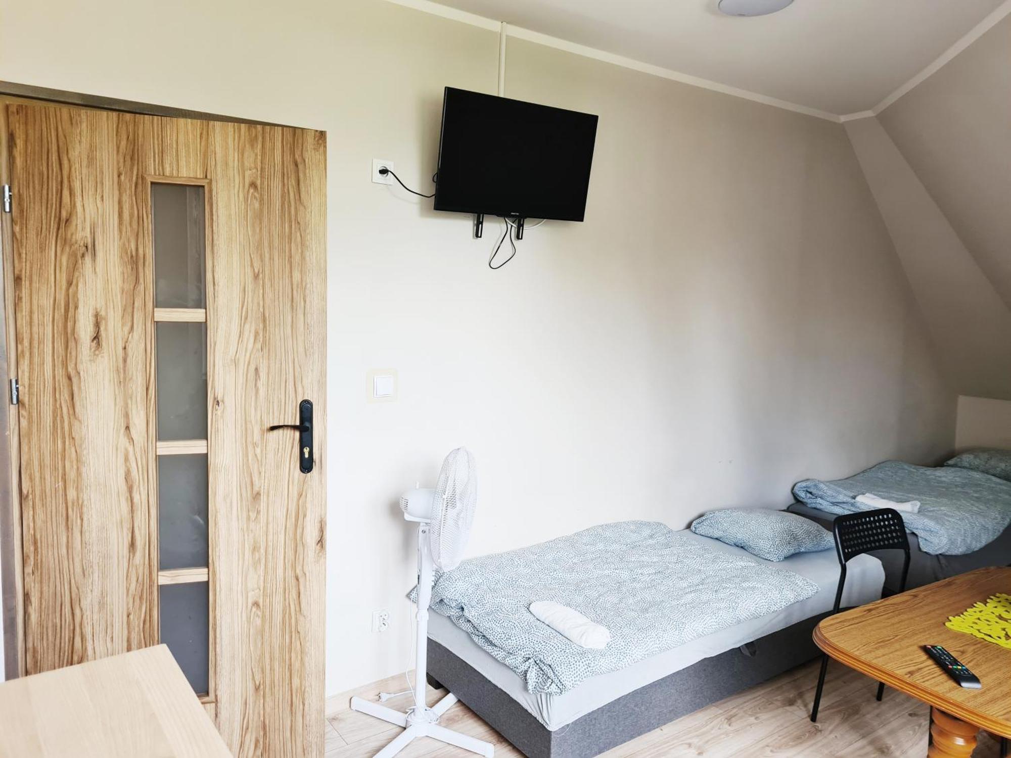 W20 Hostel Goledzinow Dış mekan fotoğraf